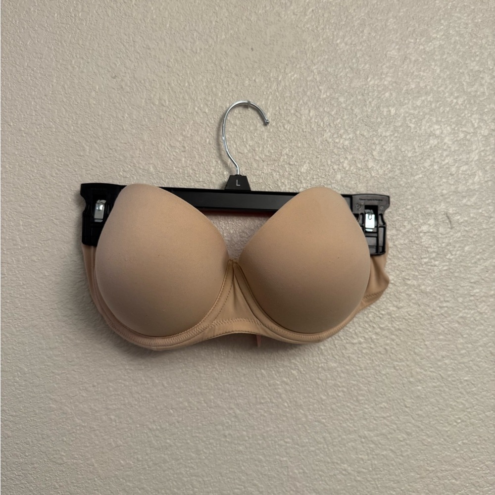 PINK Strapless Seamless Tan Push-Up Bra